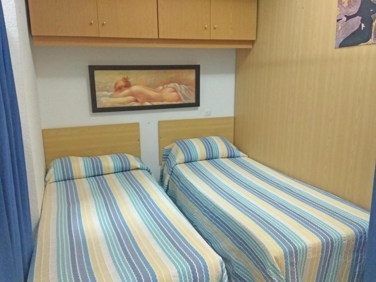 Apartamentos Voramar 3000 Пеніскола Екстер'єр фото