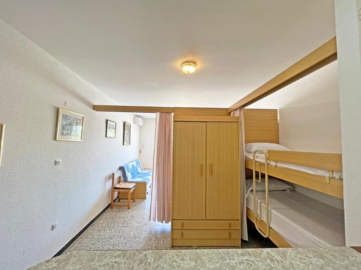 Apartamentos Voramar 3000 Пеніскола Екстер'єр фото